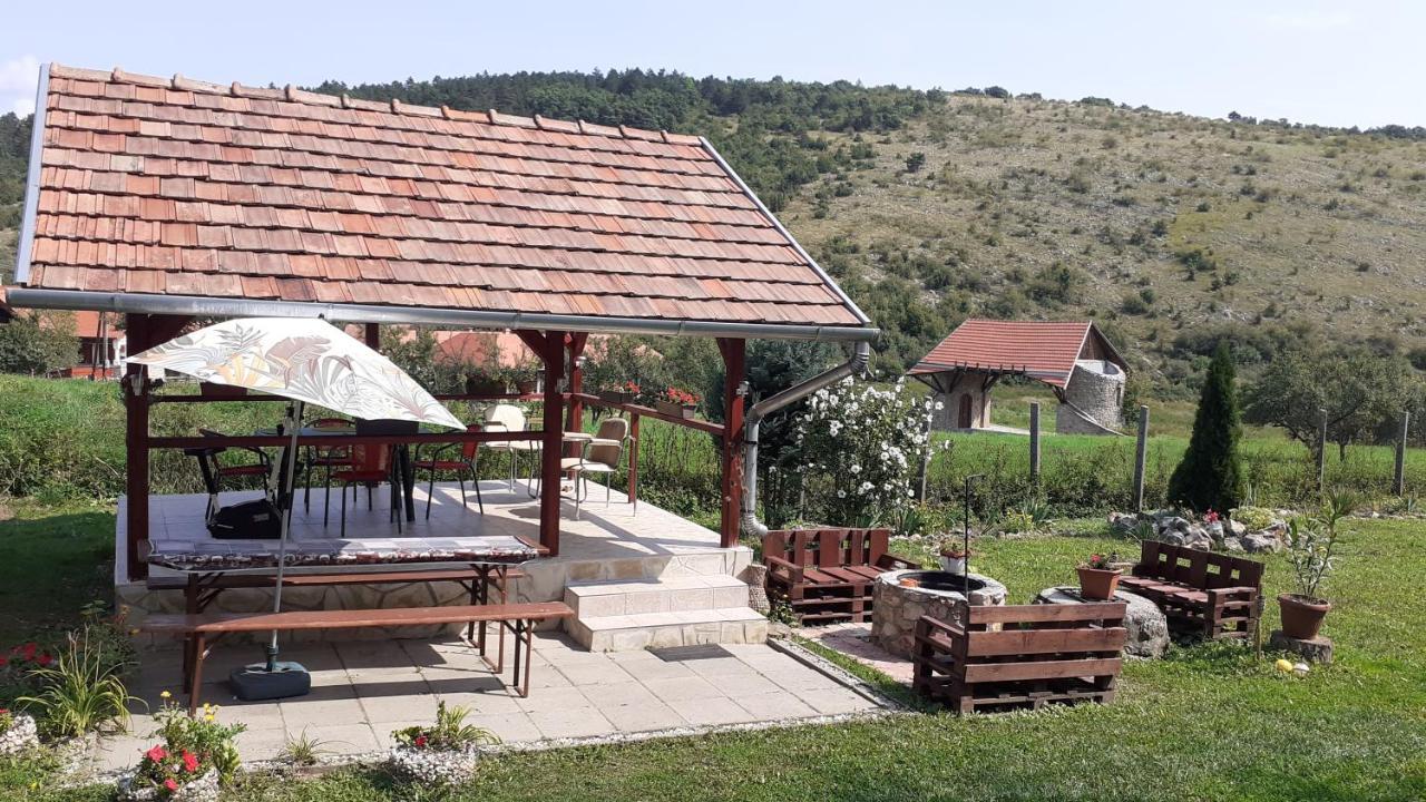 Szakal Vendeghaz Hotel Aggtelek Exterior photo